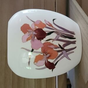 Vtg. Japanese Satsuma Vase with Iris Floral Motif